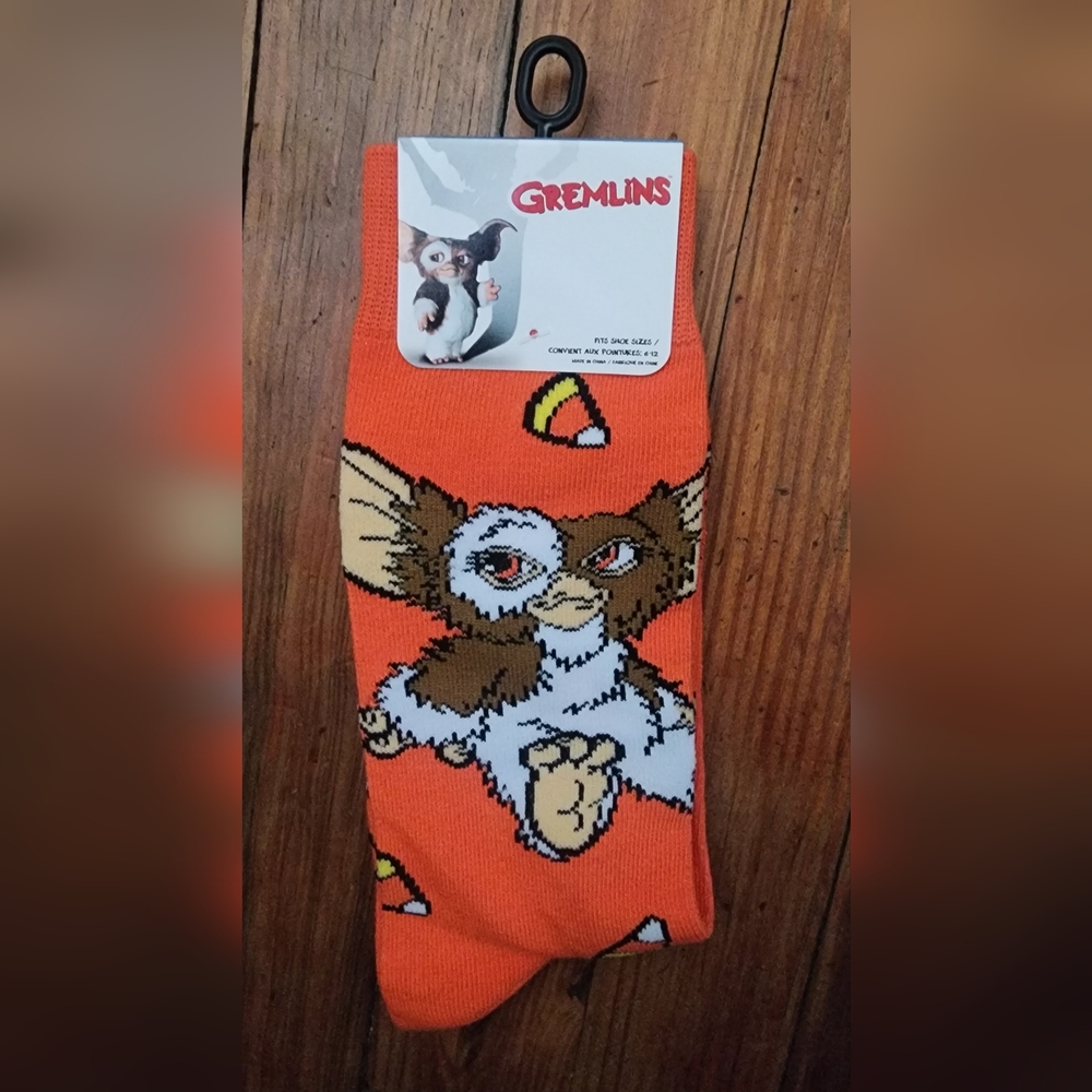 2 Pair Of Scary Movie Socks.  Chucky From Childsplay, And The Gremlins. - Picture 4 of 4